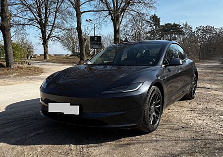 Tesla Model 3 Maximale Reichweite AWD | sehr GEPFLEGT!