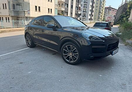 Porsche Cayenne gebraucht kaufen Porsche Cayenne Coupe Turbo S E-Hybrid