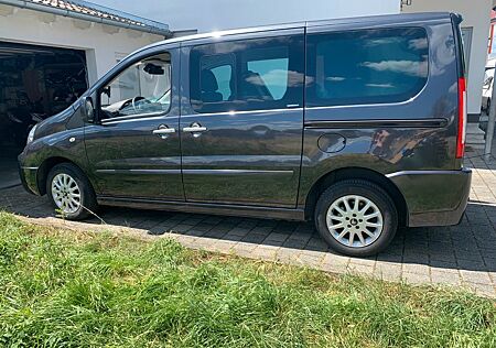 Citroën Jumpy L1,EXLUSIVE,163PS, 8 plätze, Zahnriemen ,TÜVneu