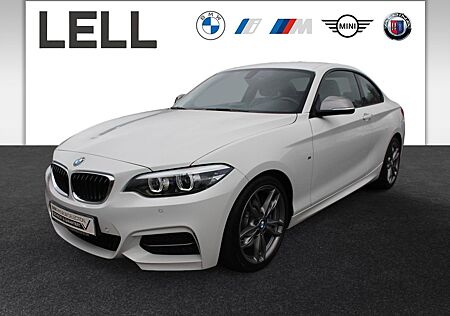 BMW 240 M240i xDrive Coupé Navi Bus. Tempomat USB Shz