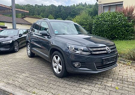 VW Tiguan Volkswagen Sport & Style BMT