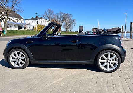 Mini Cooper Cabrio Highgate