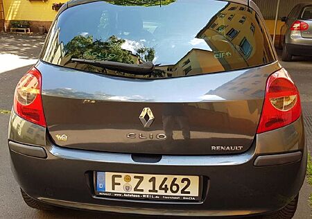 Renault Clio Exception 111 PS