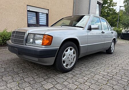Mercedes-Benz 190
