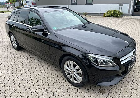 Mercedes-Benz C 200 T LED Scheinwerfer TÜV Wartung NEU