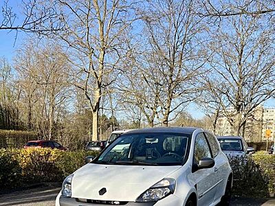 Renault Clio III RS 2.0 16V 200