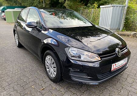 VW Golf Volkswagen VII Lim. Trendline BMT