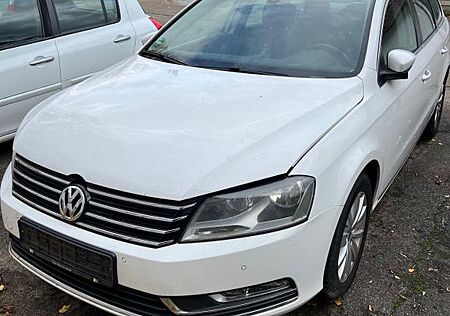 VW Passat Volkswagen 1.6 TDI Comfortline BlueMotion Tech C...