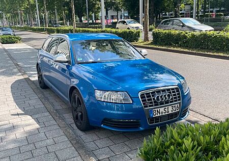 Audi S6 5.2 tiptronic quattro Avant -