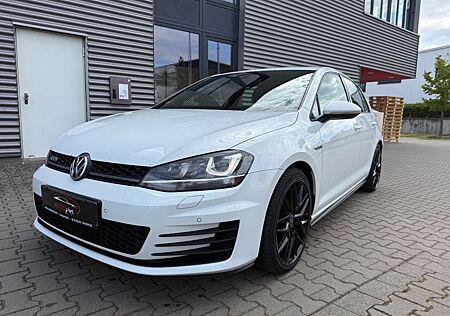 VW Golf Volkswagen 2.0 TDI BMT GTD