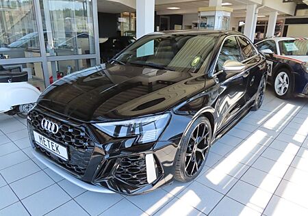 Audi RS3 2.5 TFSI quattro PANO MATRIX B&O
