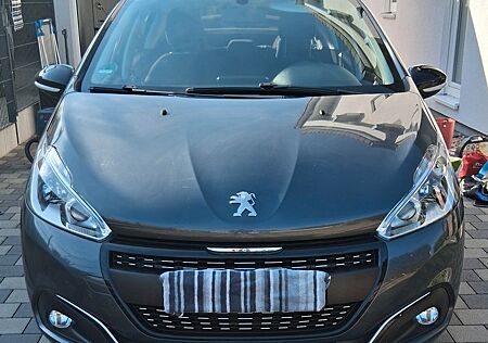Peugeot 208 1.2 Active PureTech 82 Active
