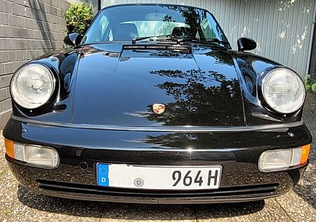 Porsche 964 C2 Schwarz/Schwarz Schalter 3.-Hand C00