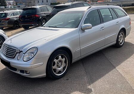 Mercedes-Benz E 220 E -Klasse T-Modell T CDI