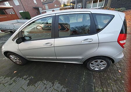 Mercedes-Benz A 170 ELEGANCE Elegance
