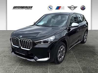 BMW iX1 xDrive30 SHZ DAB