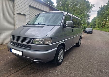 VW T4 Multivan Volkswagen Tüv NEU, kein Rost