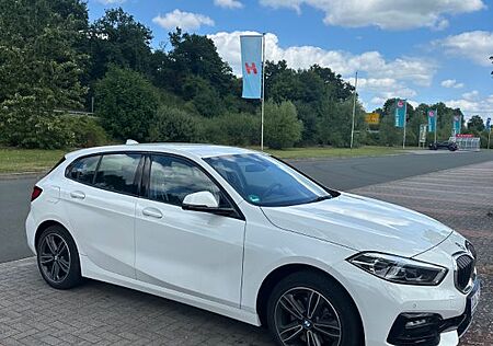 BMW 116i Sport Line Sport Line