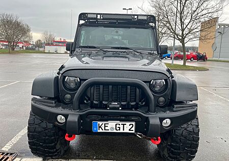 Jeep Wrangler 2.8l CRD Recon Automatik Recon