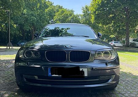 BMW 118i Motor und Getriebe sehr gut.