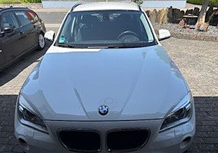 BMW X1 xDrive18d -