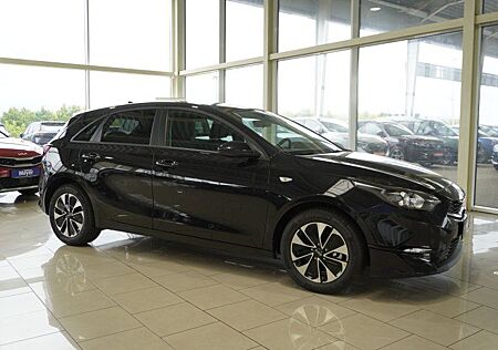 Kia Cee'd Ceed 1,5 T-GDI 16*Alu/Navi/Kamera/Winterp/Temp.
