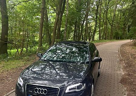 Audi A3 2.0 TFSI quattro S tronic S line Sportb. ...