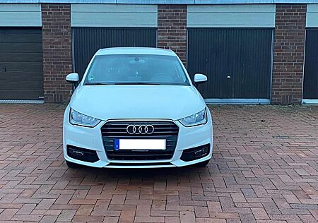 Audi A1 1.4 TFSI Sportback - SH*Navi*Klima*Scheckh*
