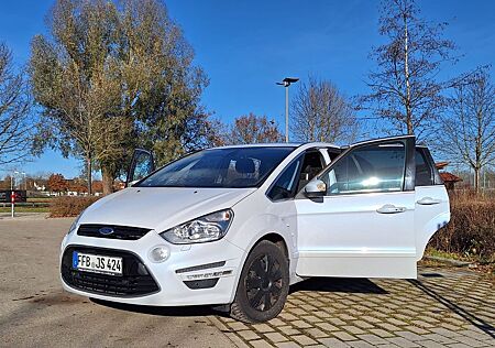 Ford S-Max 2,0 TDCi 103kW DPF Titanium PowerShift...