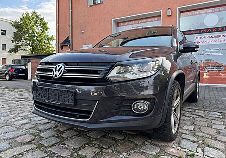 VW Tiguan Volkswagen Lounge 1.4 TSI DSG Sport & Style BMT*PANO