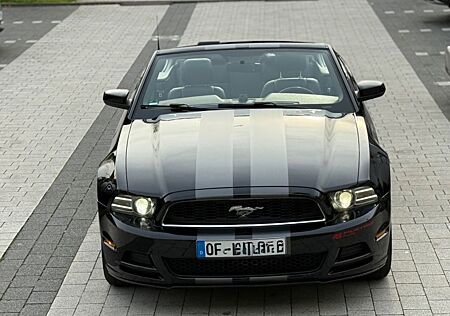 Ford Mustang ~V6~CABRIO~LEDER~XENON~KLIMA