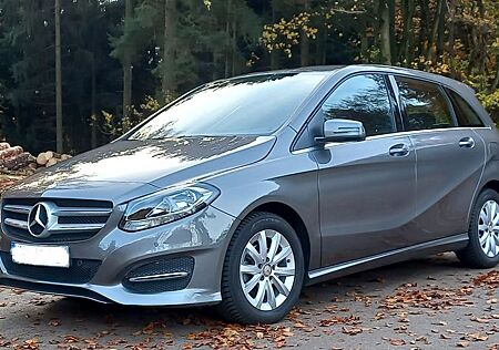 Mercedes-Benz B 180 d - Style Automatik 7G-DCT, Navi