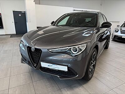 Alfa Romeo Stelvio Veloce Q4*LEDER*BI-XENON*SCHECKHEFT*AHK*