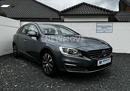 Volvo V60 Kombi Auto. Leder Navi Xenon PDC MFL LED