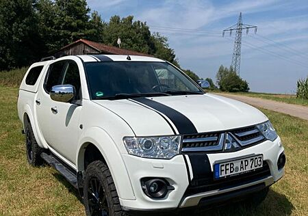 Mitsubishi L200 Pickup/Hardtop