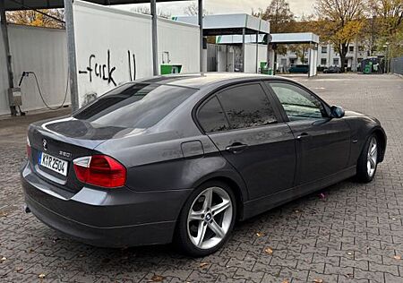 BMW 320i / TÜV 2027 / Scheckheft / 8Fach / Klima