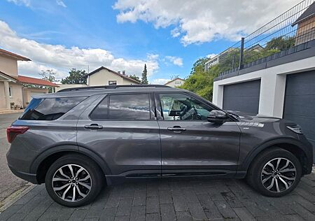 Ford Explorer 3,0 l EcoBoost PHEV 4x4 ST-Line Aut...