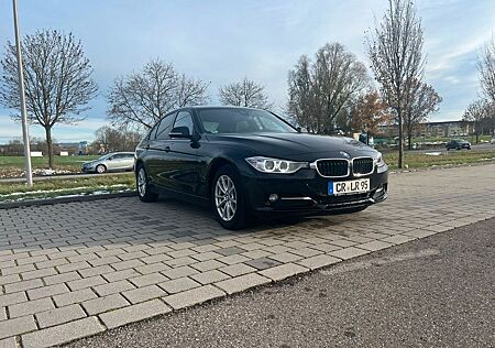 BMW 320d xDrive Sport Line