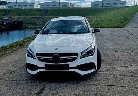 Mercedes-Benz CLA 45 AMG Shooting Brake gebraucht kaufen Mercedes-Benz CLA 45 AMG Shooting Brake Mercedes-AMG CLA 4...