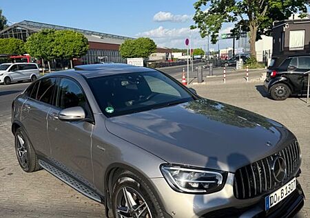 Mercedes-Benz GLC 300 d 4MATIC Coupé Autom. - AMG