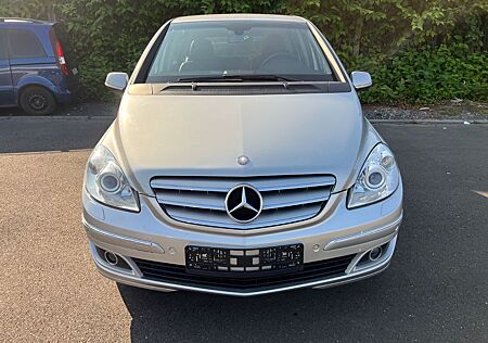 Mercedes-Benz B 200 B -Klasse