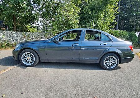 Mercedes-Benz C 180 CDI -