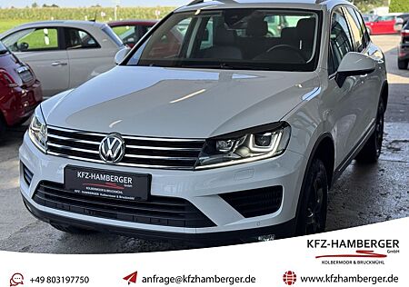 VW Touareg Volkswagen V6 3.0 TDI NAVI AHK BI-XENON PDC SHZ BT
