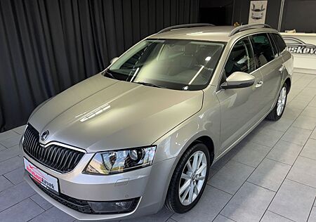 Skoda Octavia Combi Elegance 4x4|NAVI|XENON|AHK|