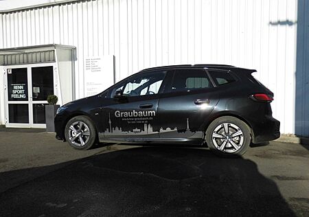 BMW 223 Active Tourer iA M Sport Glasdach Navi Hifi