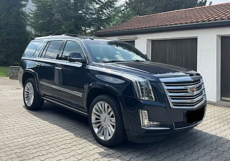 Cadillac Escalade 6.2 V8 Platinum / Deutsch/1. Hand/360°