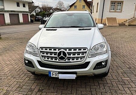 Mercedes-Benz ML 280 CDI 4MATIC -