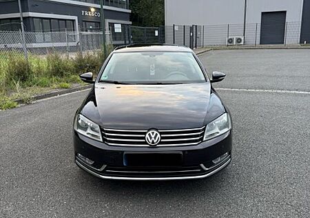 VW Passat Volkswagen 2.0 TDI DSG Highline BlueMotion Tech ...