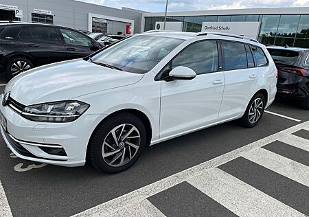 VW Golf Volkswagen 1.6 TDI Sound Variant Sound