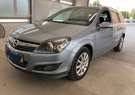 Opel Astra H Caravan Innovation "110 Jahre"